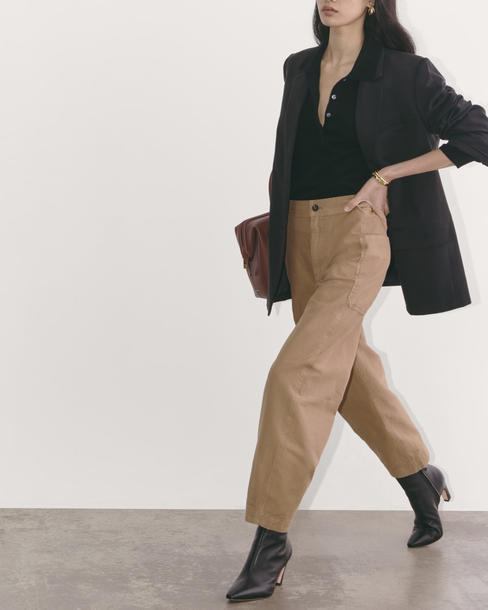 The Fatigue Barrel Pant in Toasted Coconut — detail view