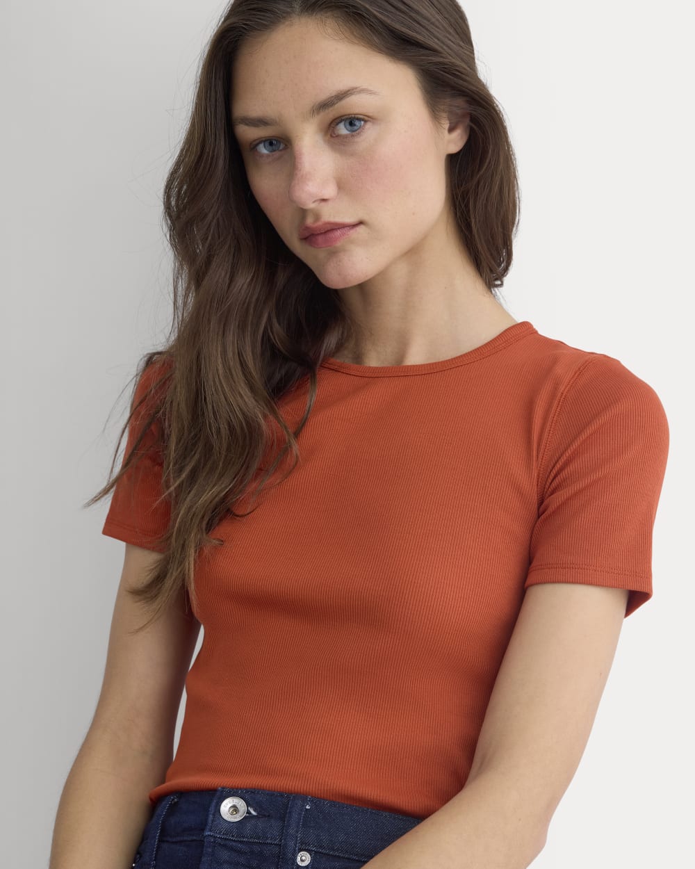 The Luxe Rib Crew in Rust — detail view
