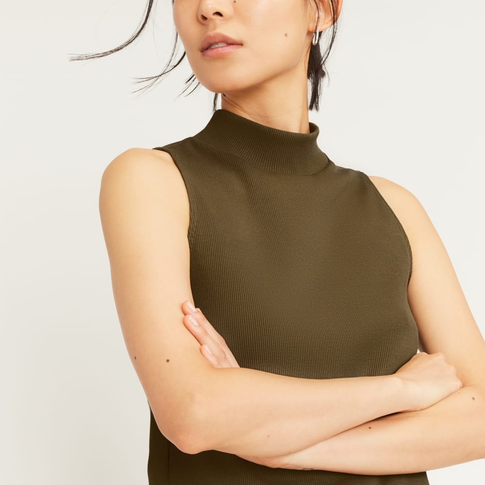 The Ribbed Mockneck Tank in Beech — detail view