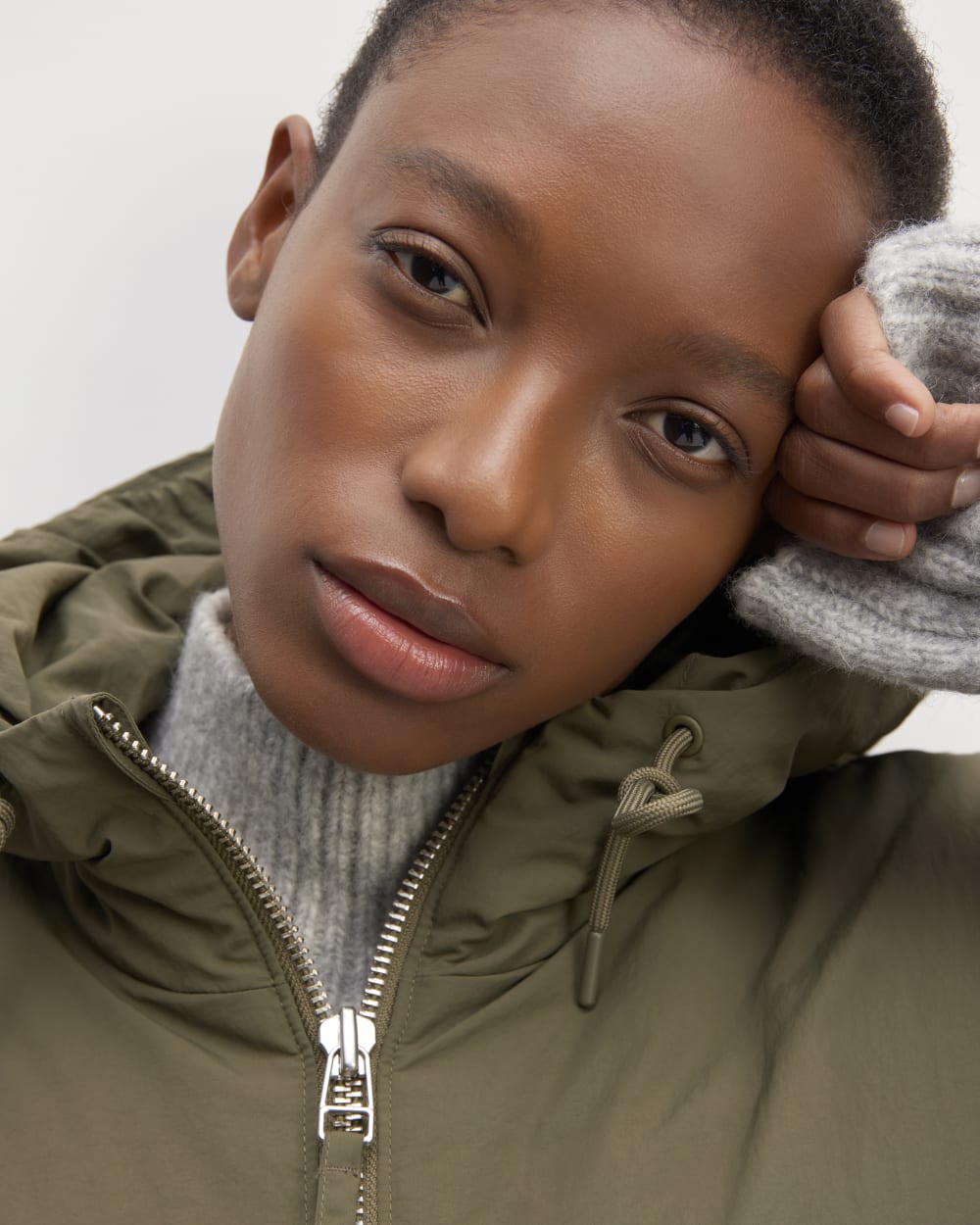 The Long Re:Down® Puffer in Kalamata — detail view