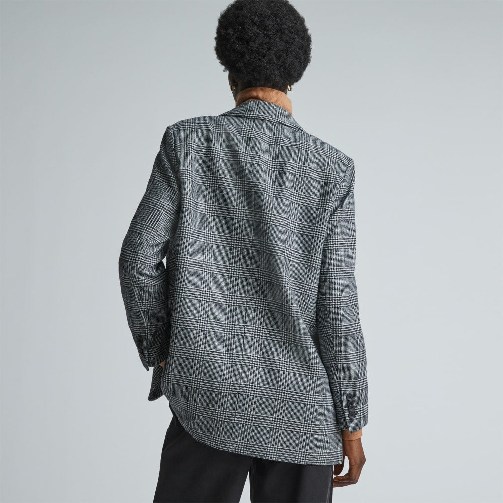 The Oversized Blazer in Wool in Glen Plaid — detail view
