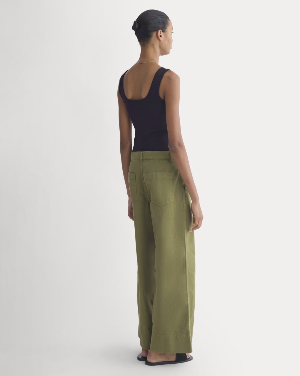 Seamed Wide-Leg Pant in Mayfly — detail view