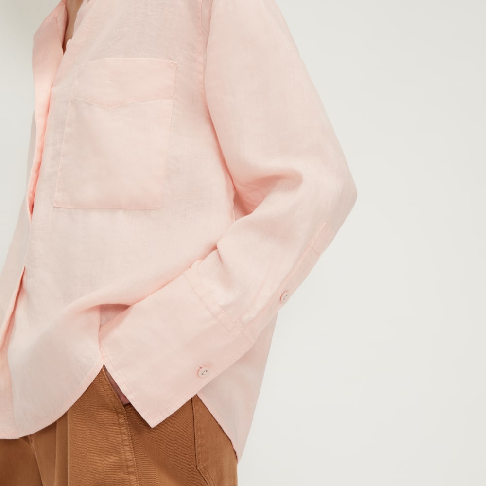 The Linen Popover Shirt in Petal Pink — detail view