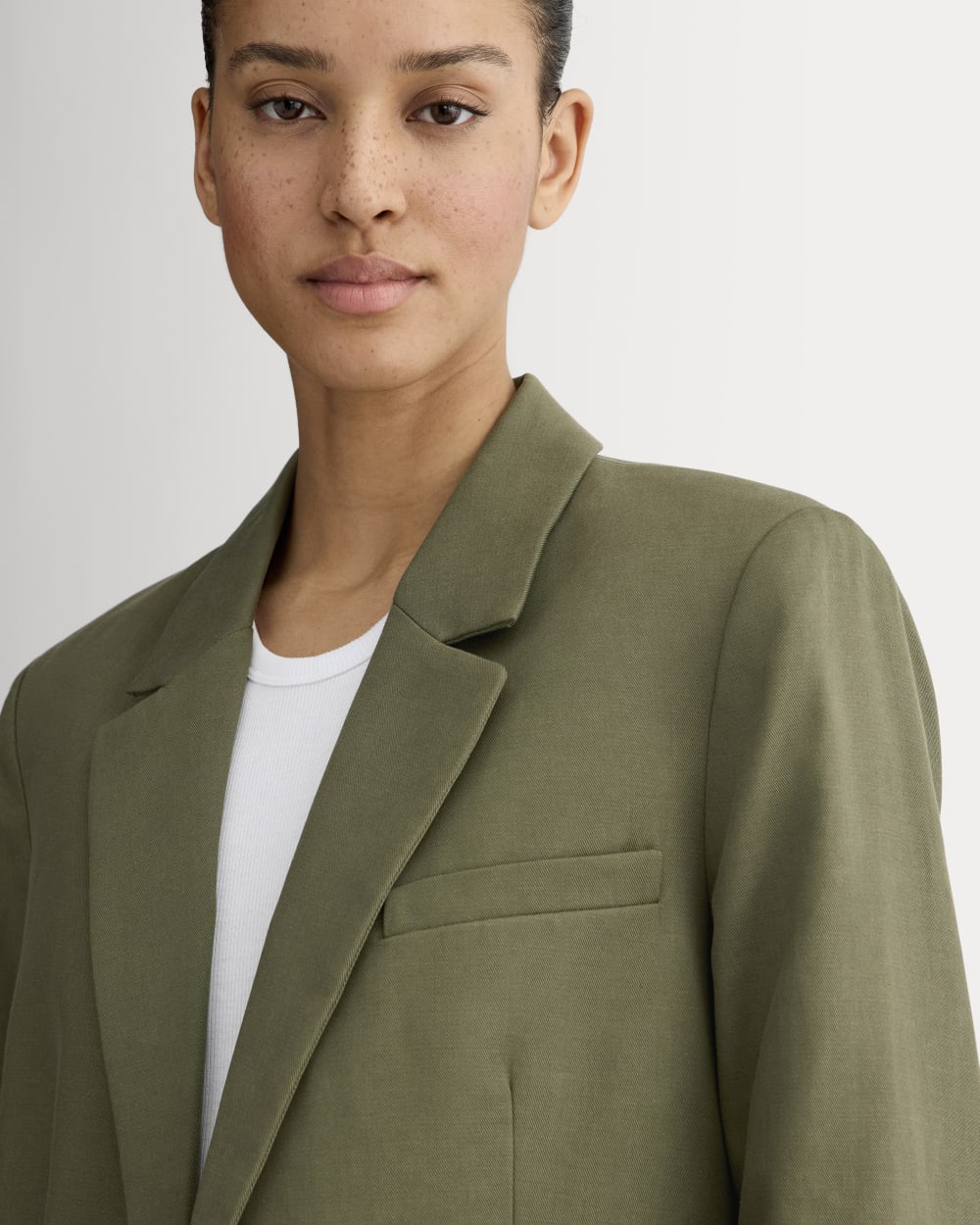The Oversized Blazer in Buttersmooth in Kalamata — detail view
