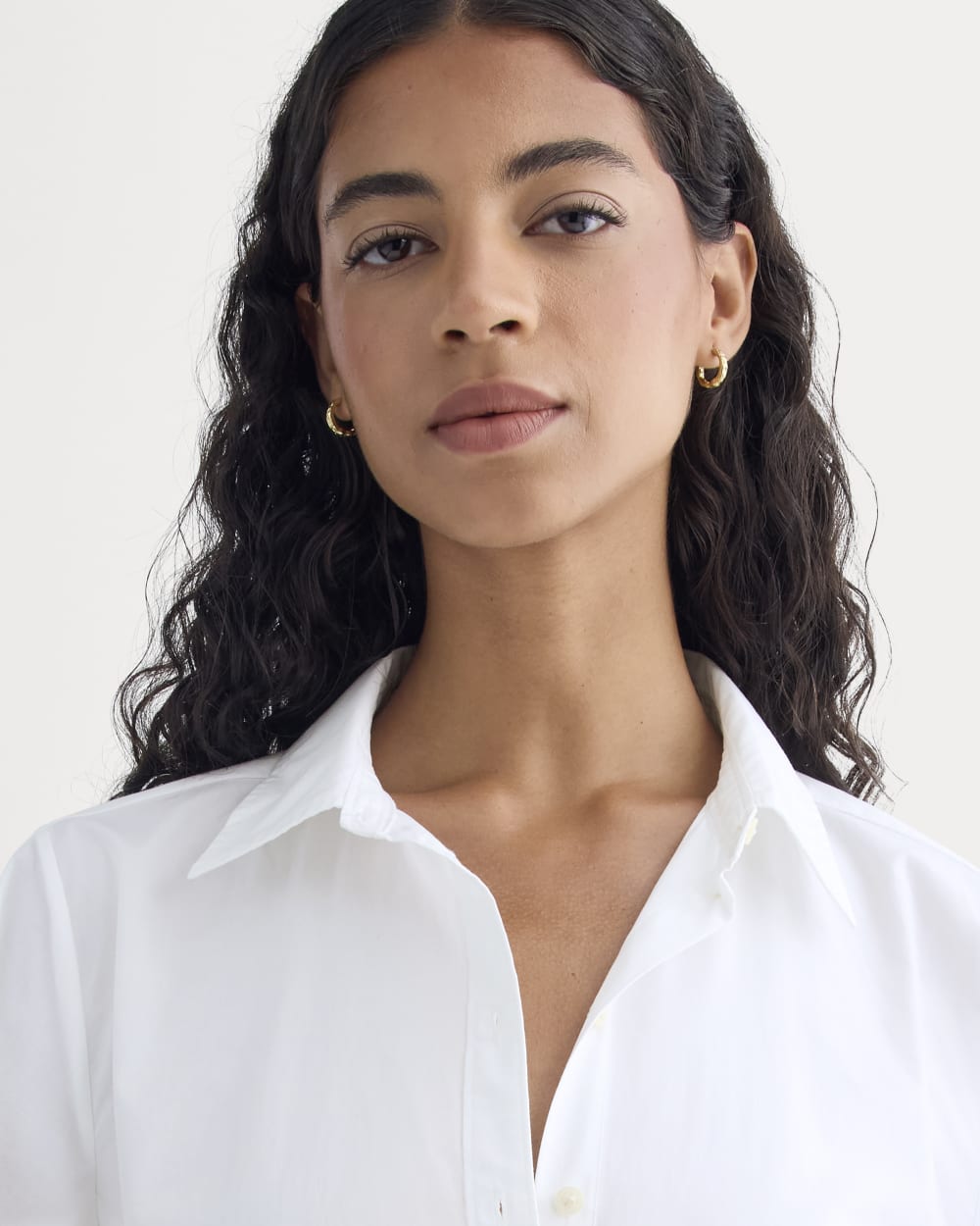 Lantern-Sleeve Shirt in Lightweight Cotton in White — detail view