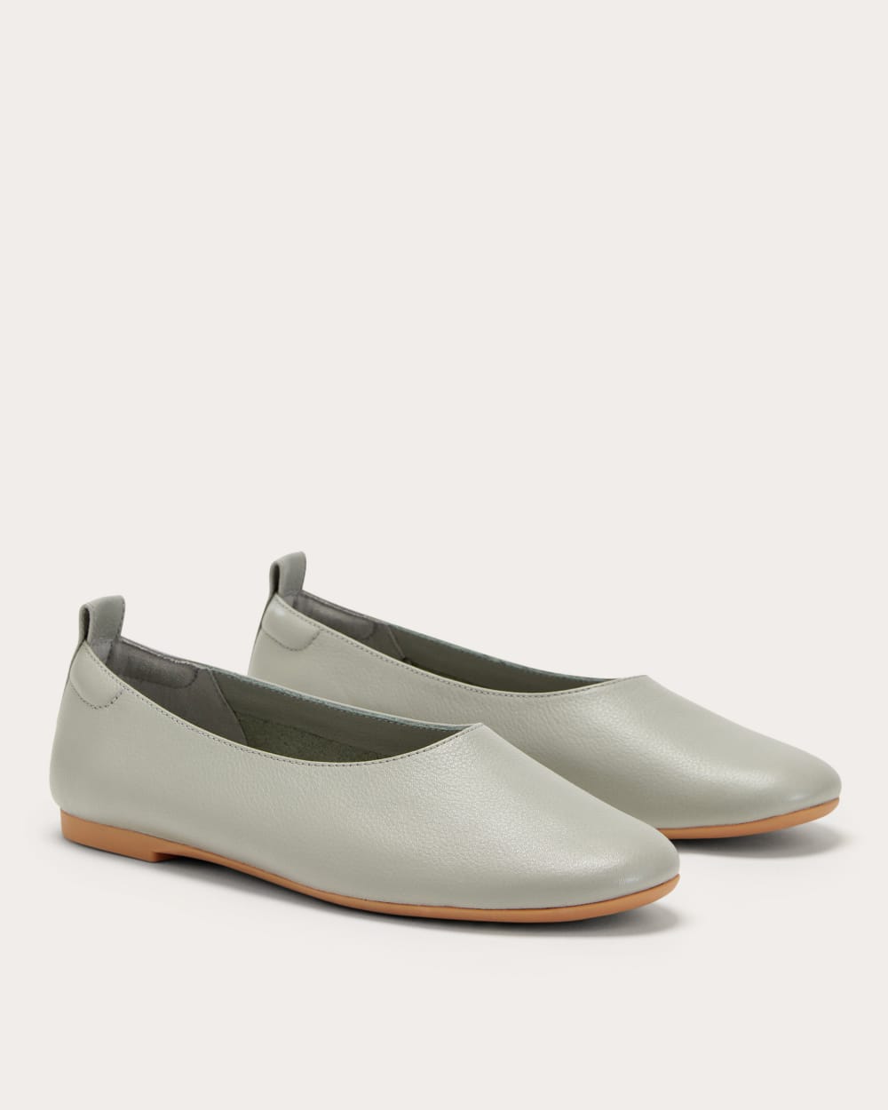 The Day Glove in Sage Green — detail view