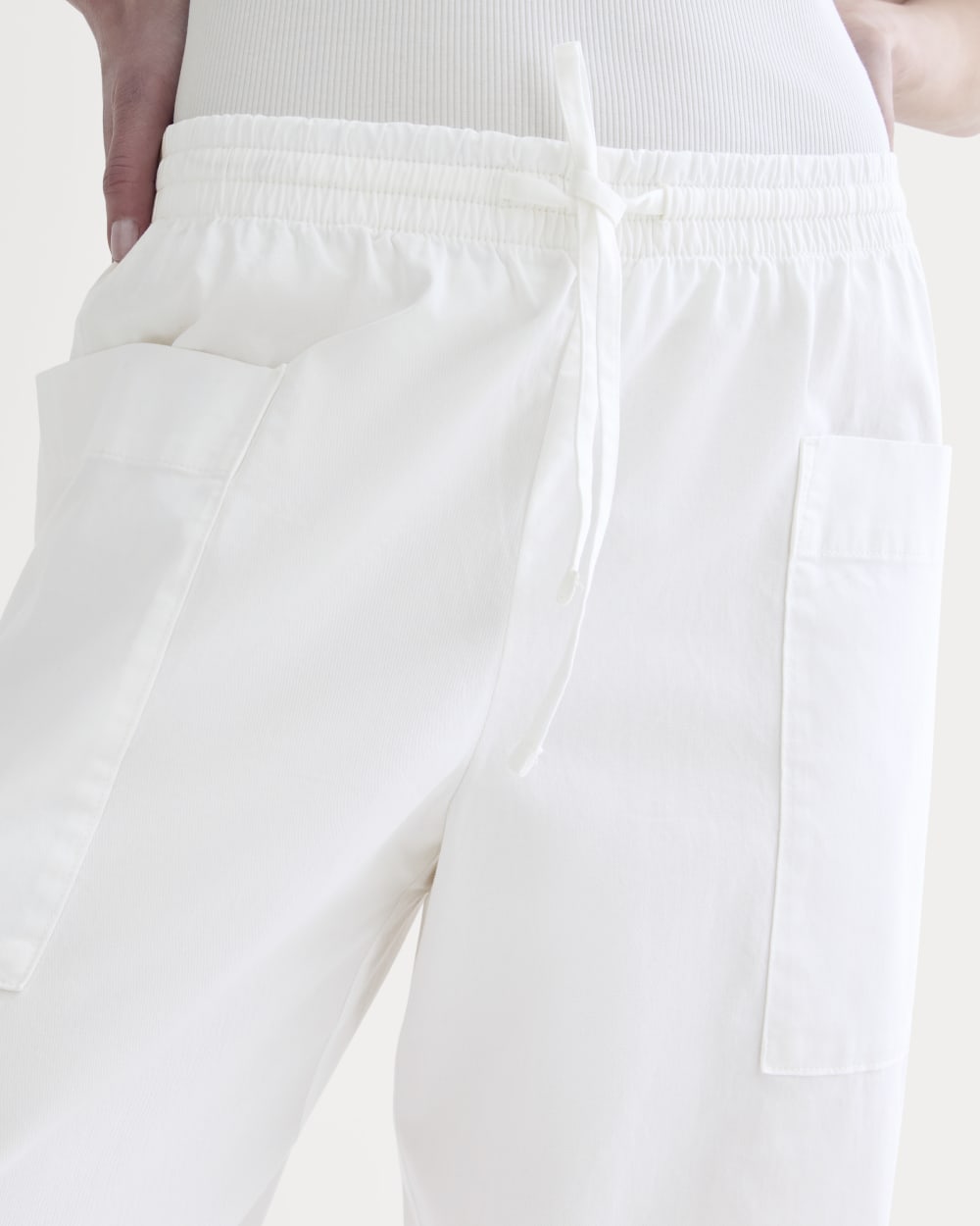 The Easy Cargo Pant in White — detail view