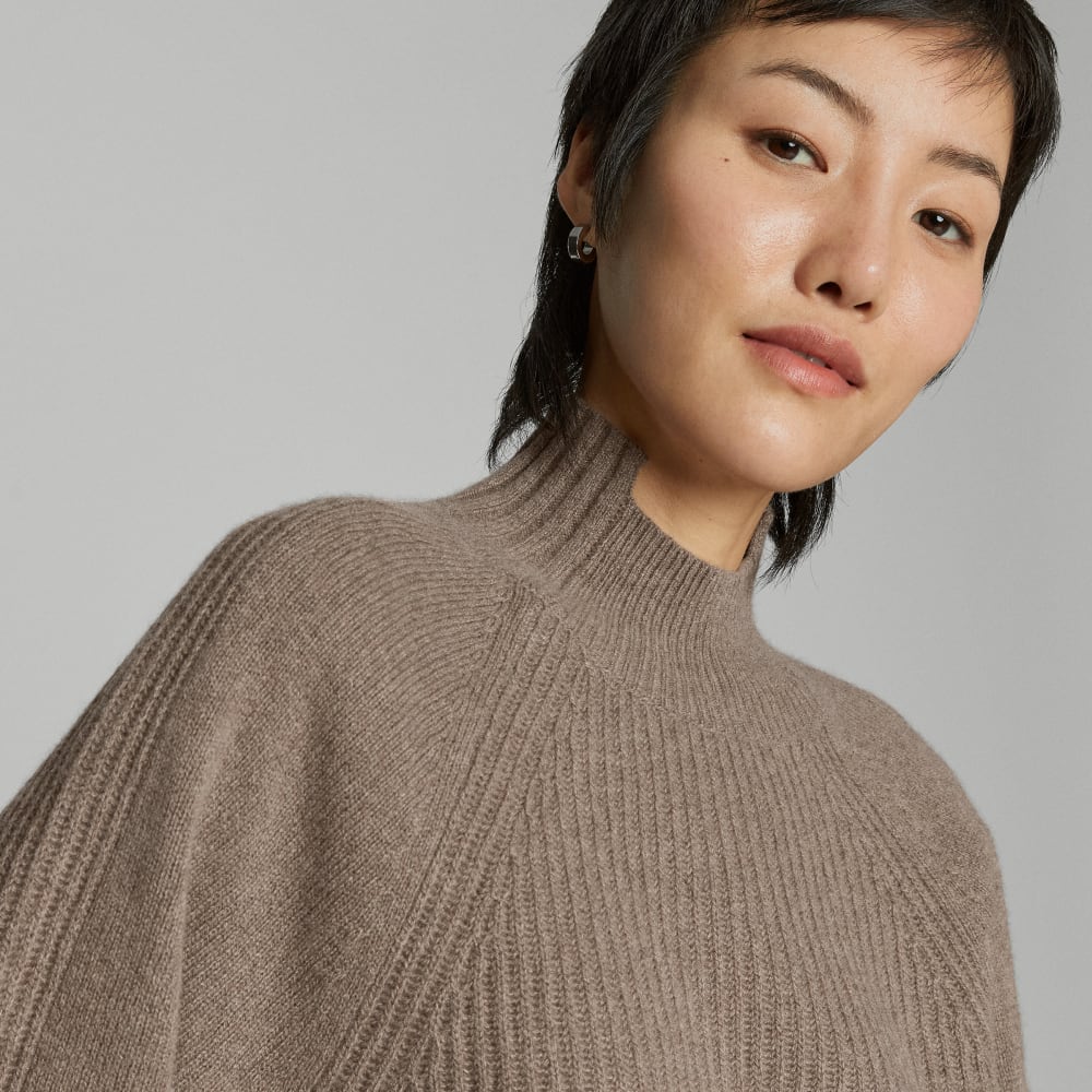 The Cashmere Ribbed Turtleneck in Heathered Taupe Grey — detail view