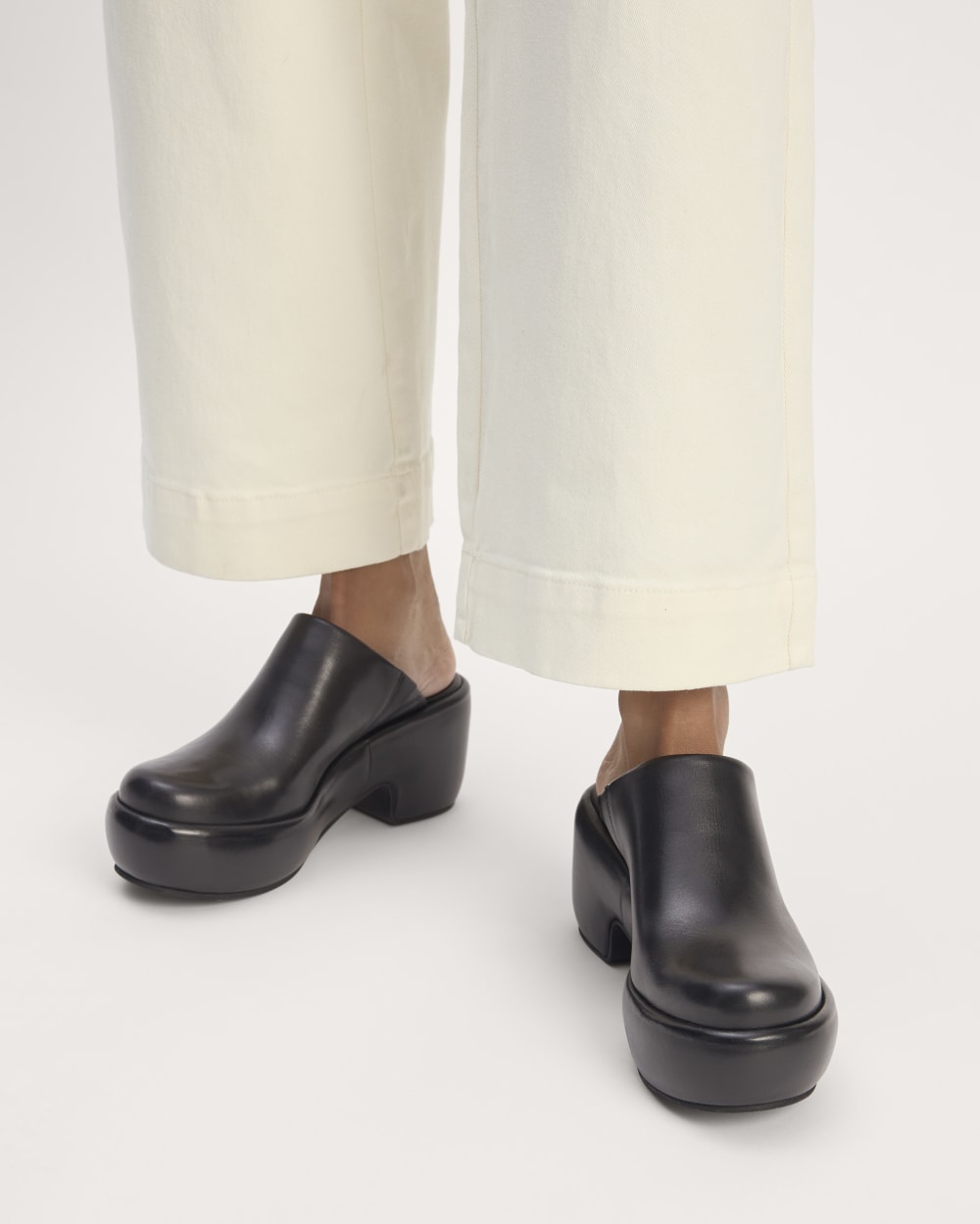 The Puffa Clog in Black — alternate view