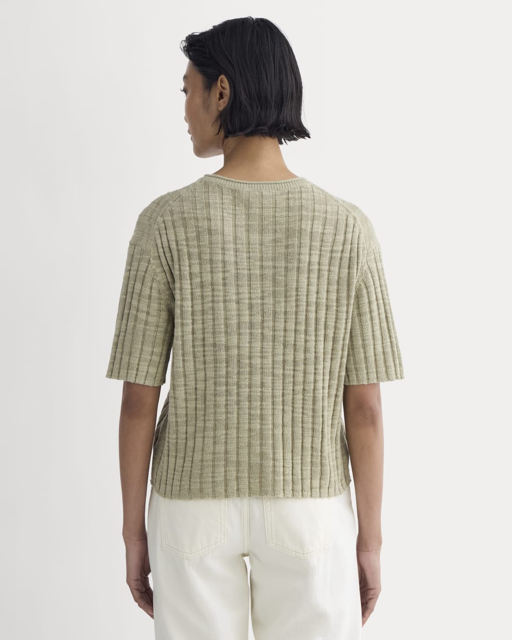 The Oversized Tee in Cotton Linen in Eucalyptus — detail view