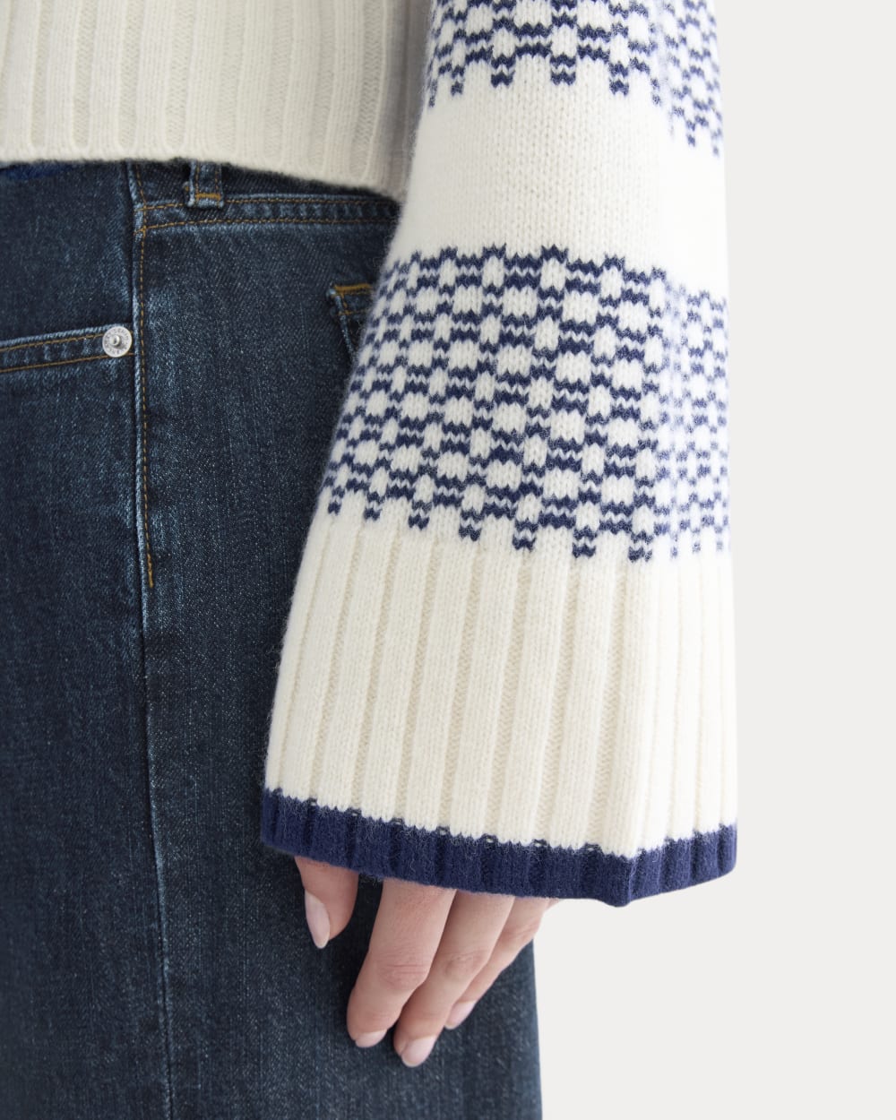 Nordic Cropped Boxy Crew in Luxe Merino in Bone/True Navy — detail view