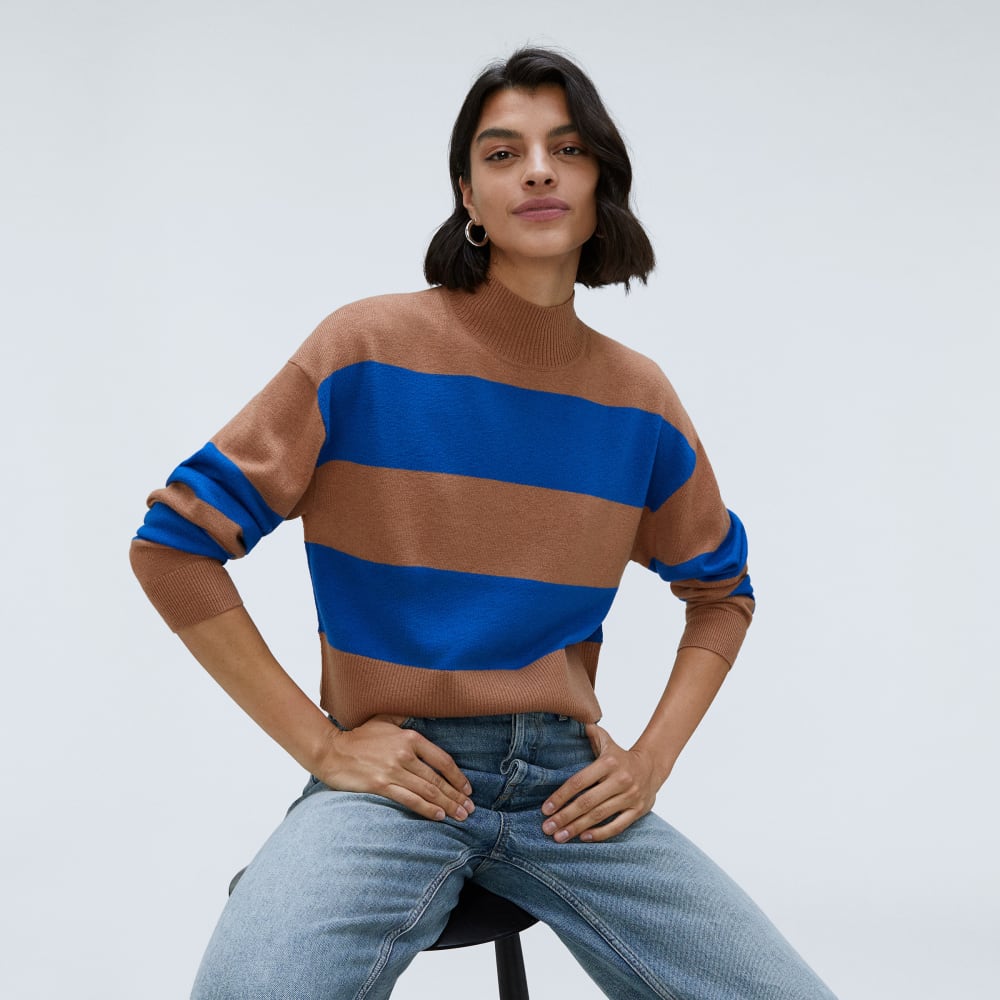 The Luxe Merino Turtleneck in Sahara / Lapis Blue — detail view