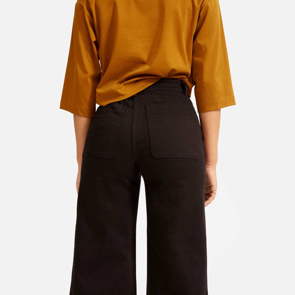The Wide-Leg Crop Pant in Black — detail view