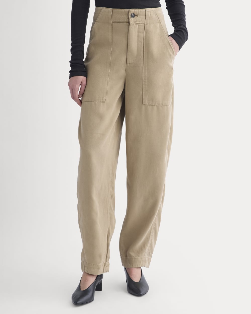 Patch Pocket Ballon Pant in Buttersoft in Chinchilla — detail view