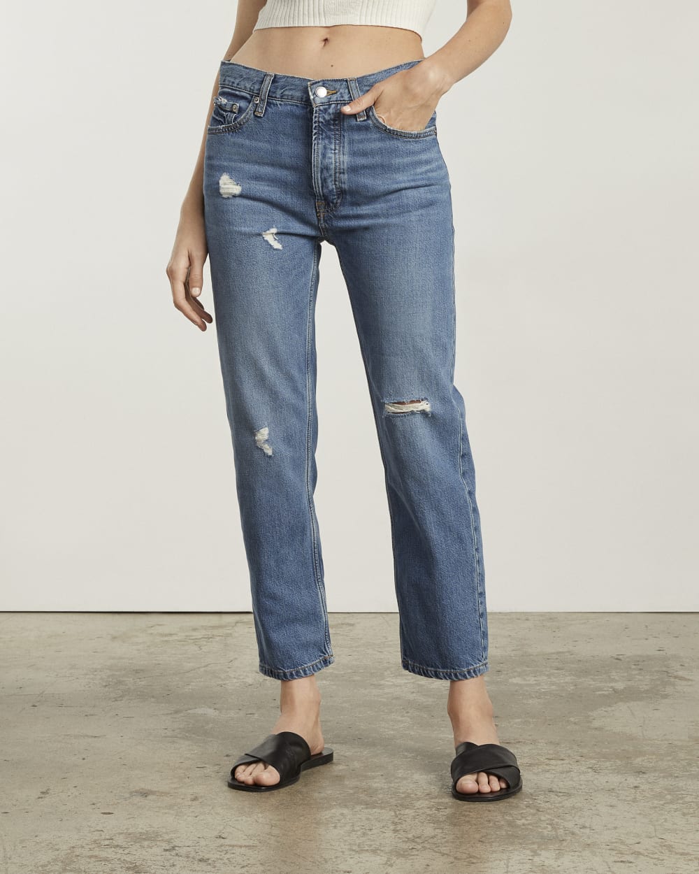 The Summer Slouch Jean in Tularosa — detail view