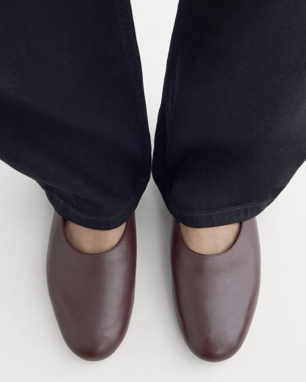 The Day Glove in Burgundy — detail view