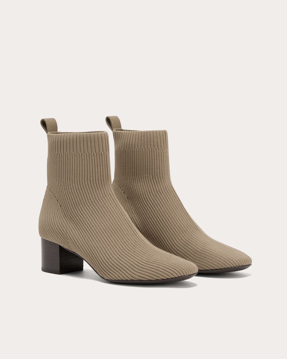 The Glove Boot in Tan Mocha — detail view