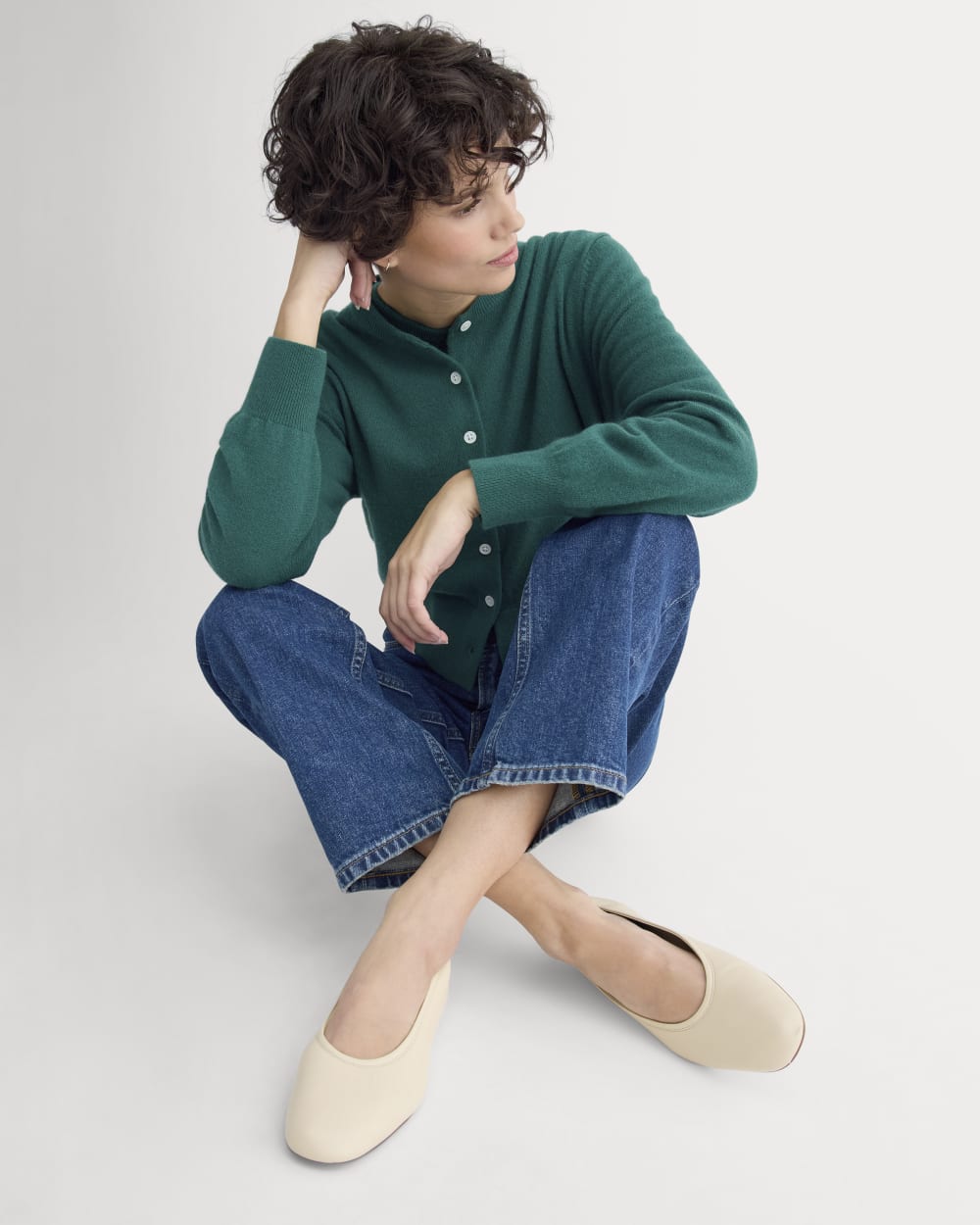 Made in Italy Flat in Crema — detail view
