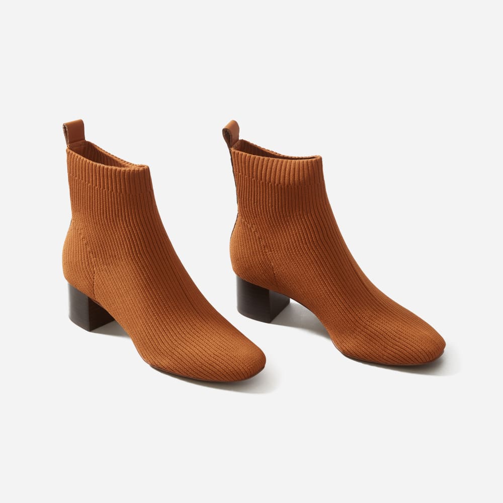 The Glove Boot in Toffee — detail view