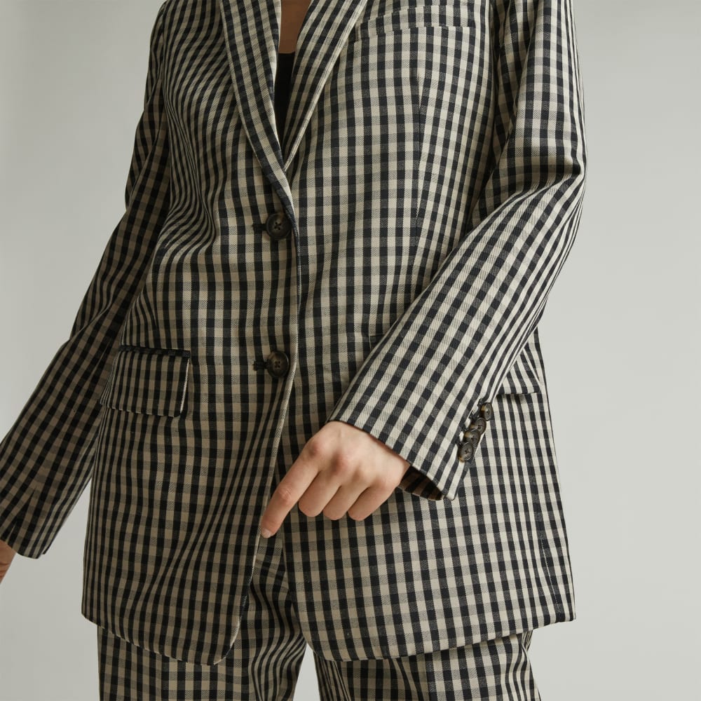 The Oversized Blazer in Buttersmooth in Khaki / Black — detail view
