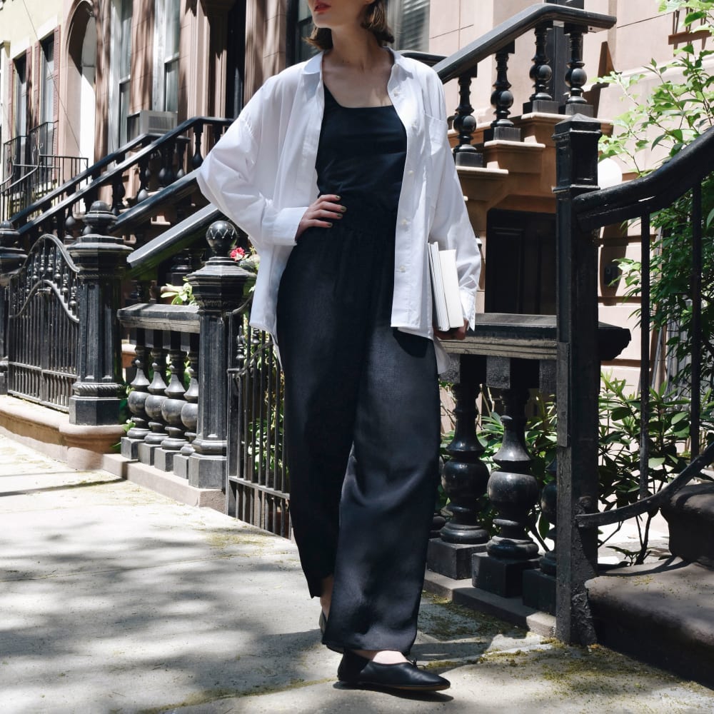 The Supima® Sleeveless Top in Black — detail view