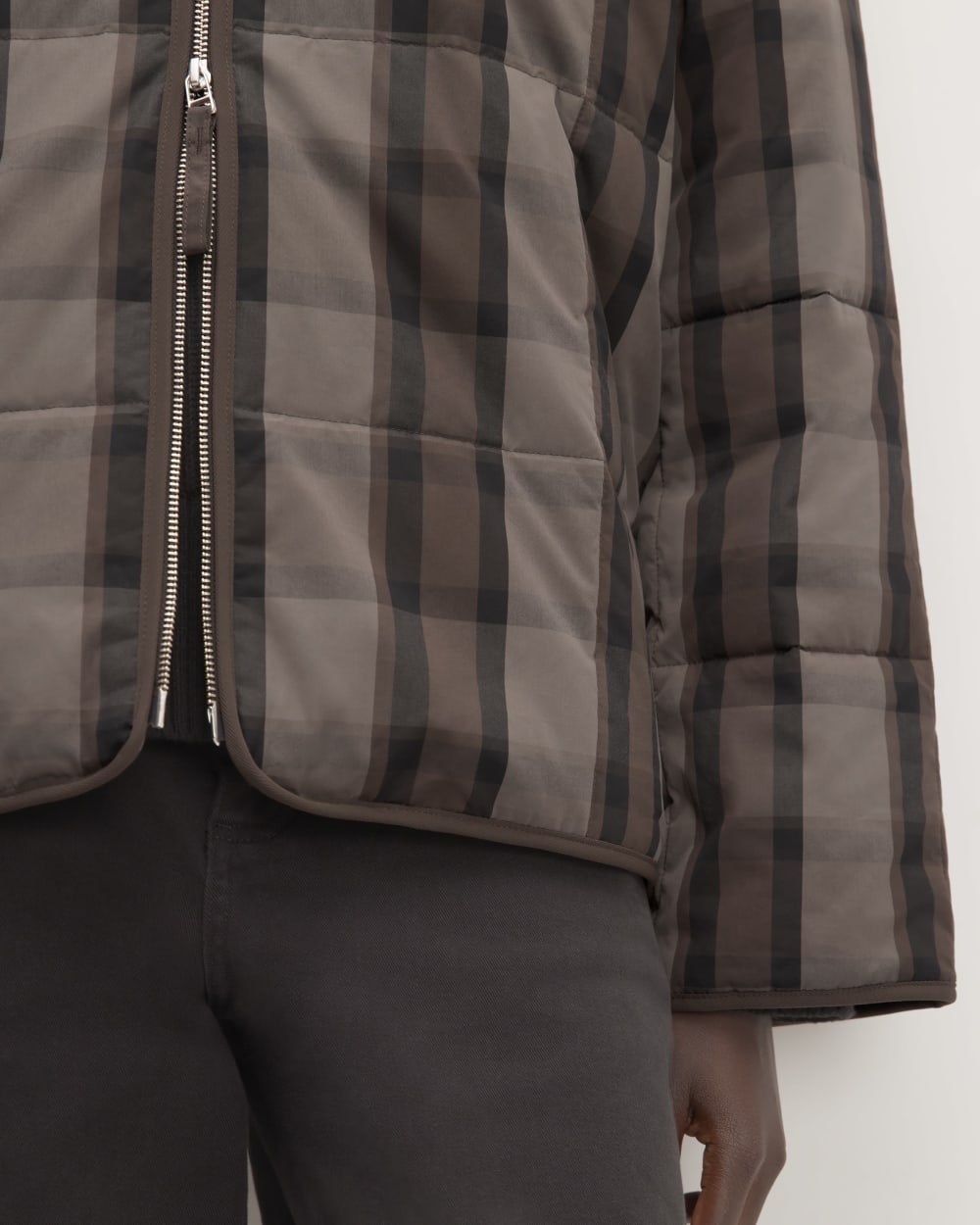 The Quilted Cotton Liner in Abalone / Black / Earth Brown — detail view