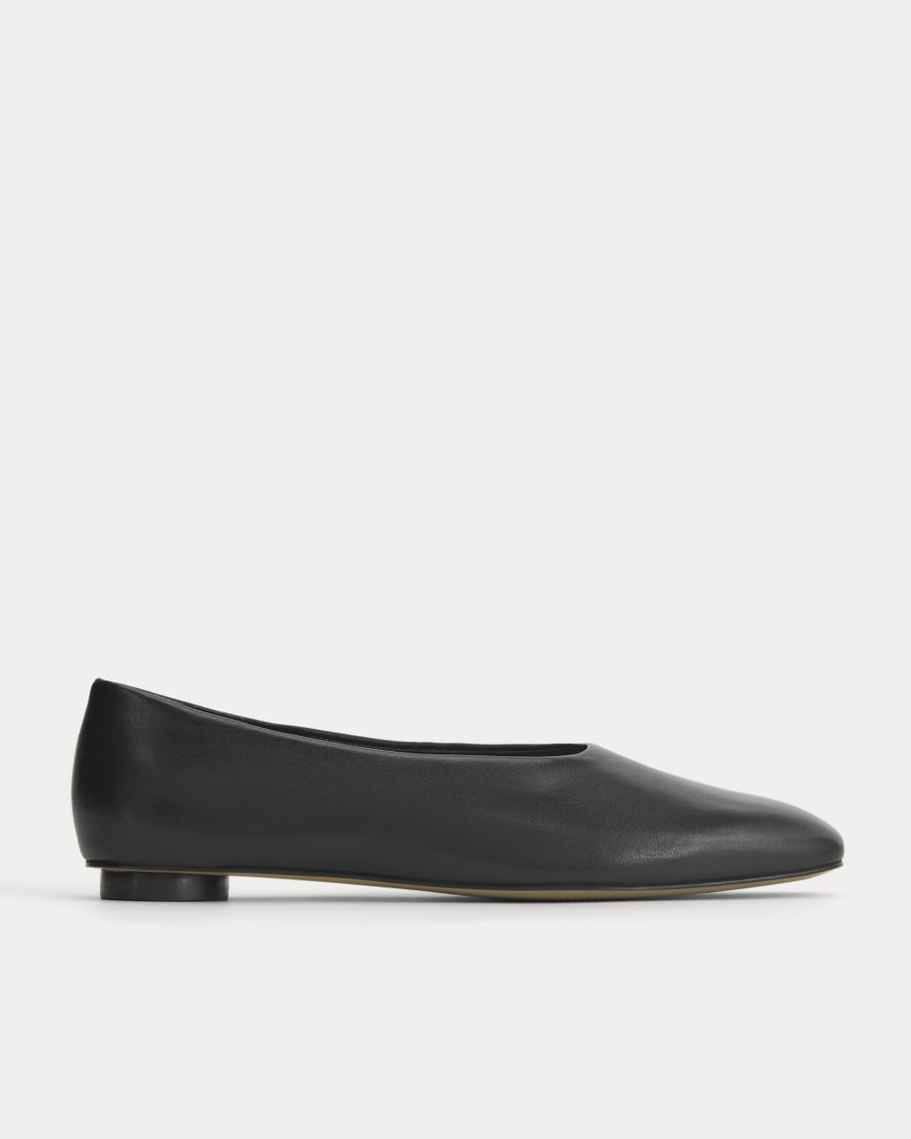Gallery Square-Toe Flat in Black — front view