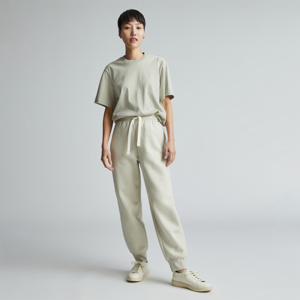 The ReTrack Jogger in Pelican — detail view