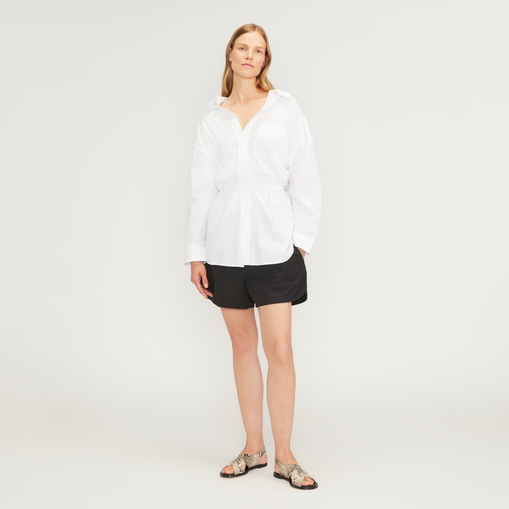 The Poplin Tie Back Shirt in White — detail view