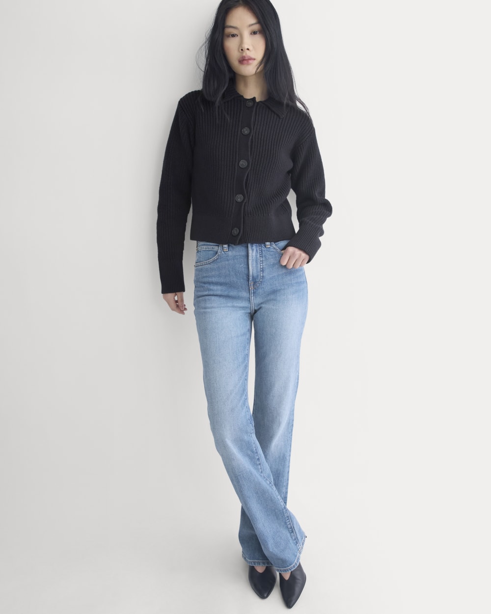 Shrunken Cardigan in Everyday Cotton in Black — detail view