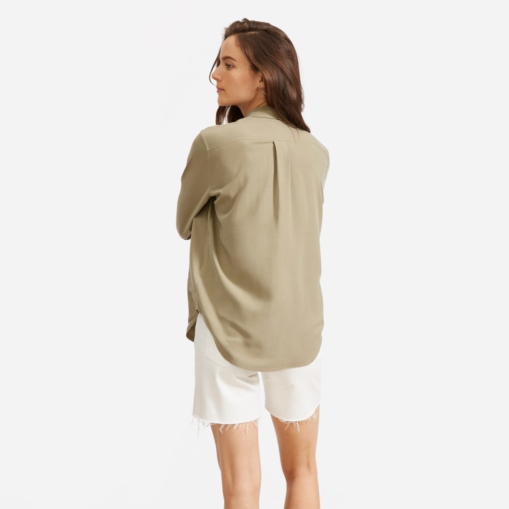 The Washable Silk Relaxed Shirt in Covert Green — detail view