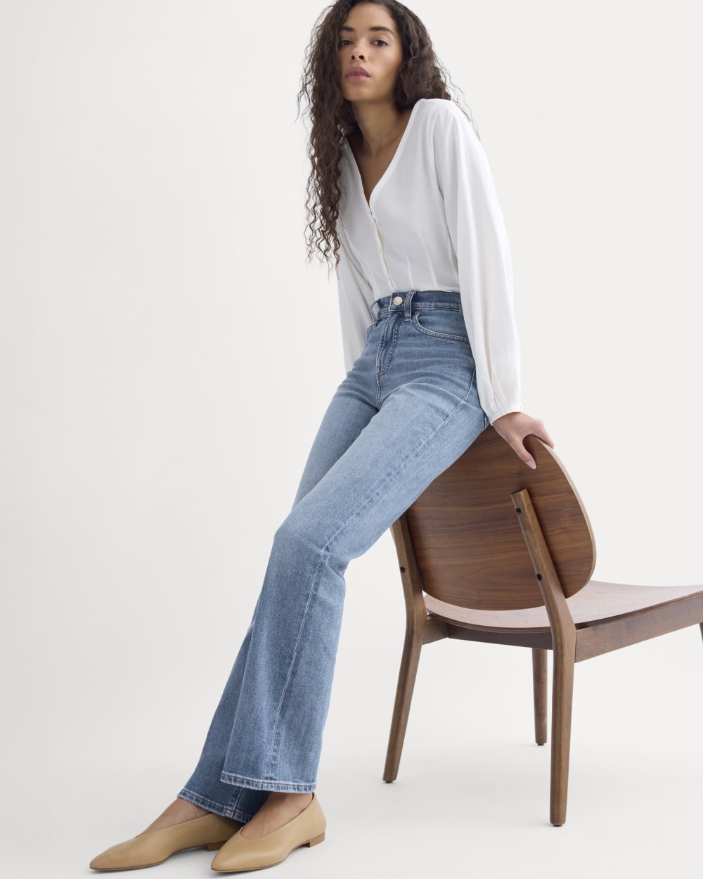 High-Rise Slim Bootcut Jean in Tungsten Bright — front view