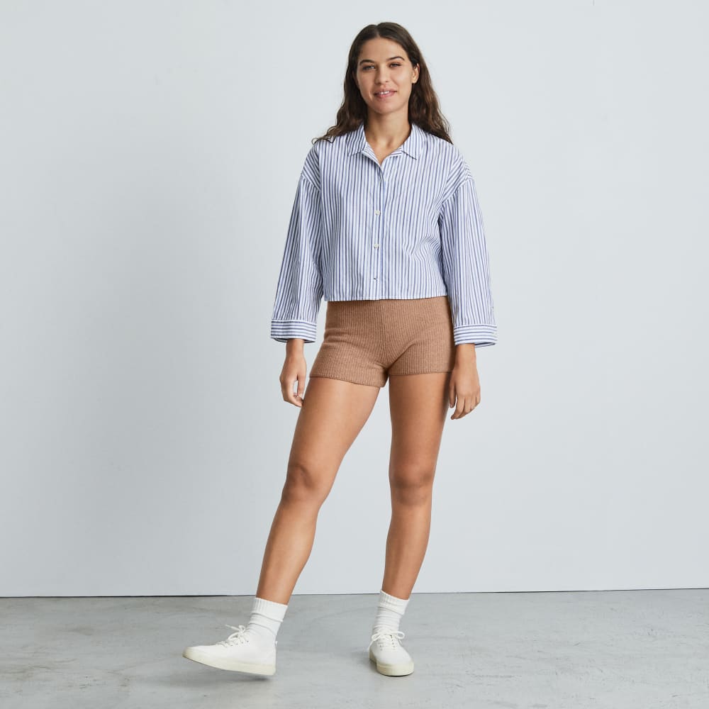 The Cozy-Stretch Short in Camel — detail view