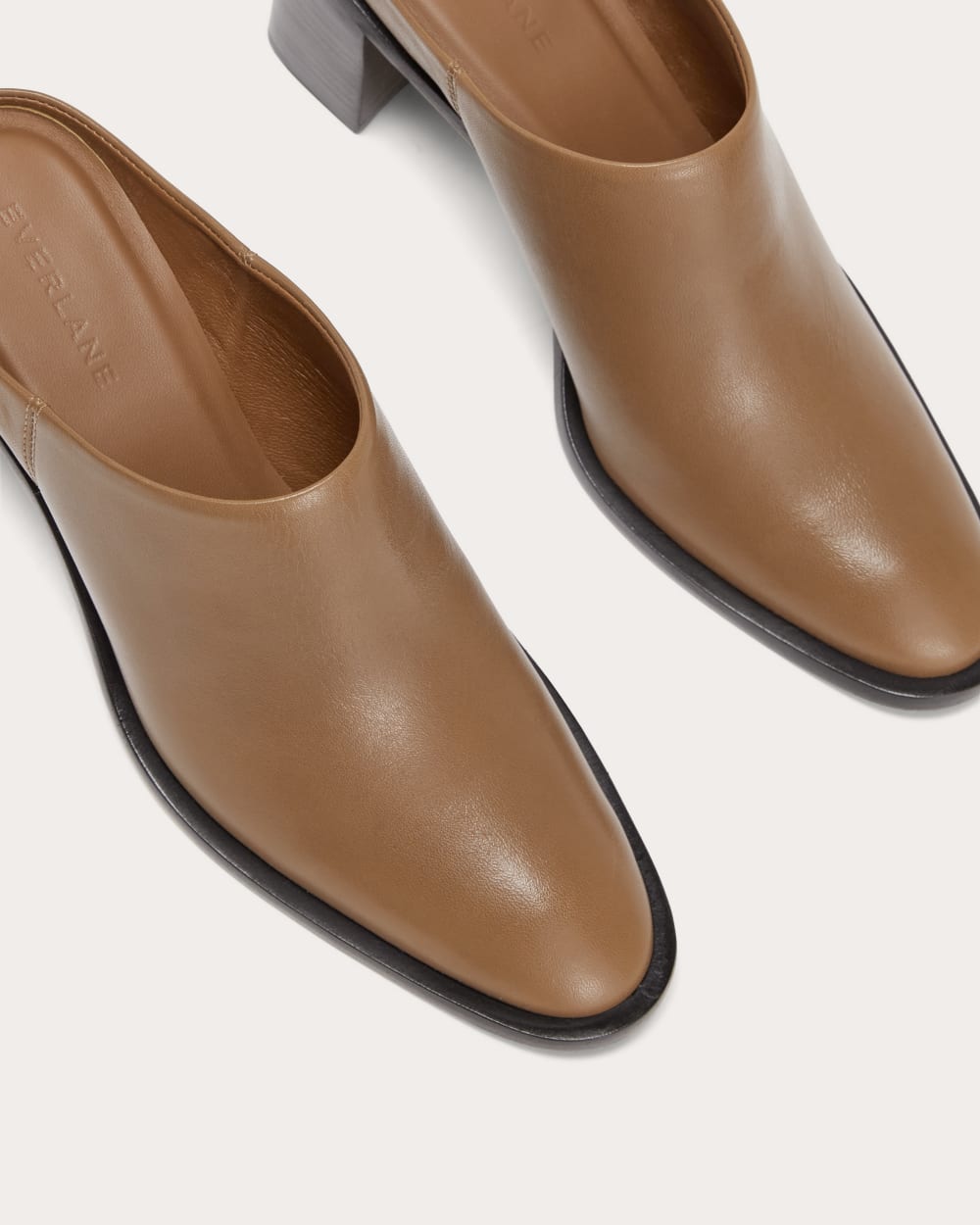 The Outlaw Mule in Saddle Brown — detail view
