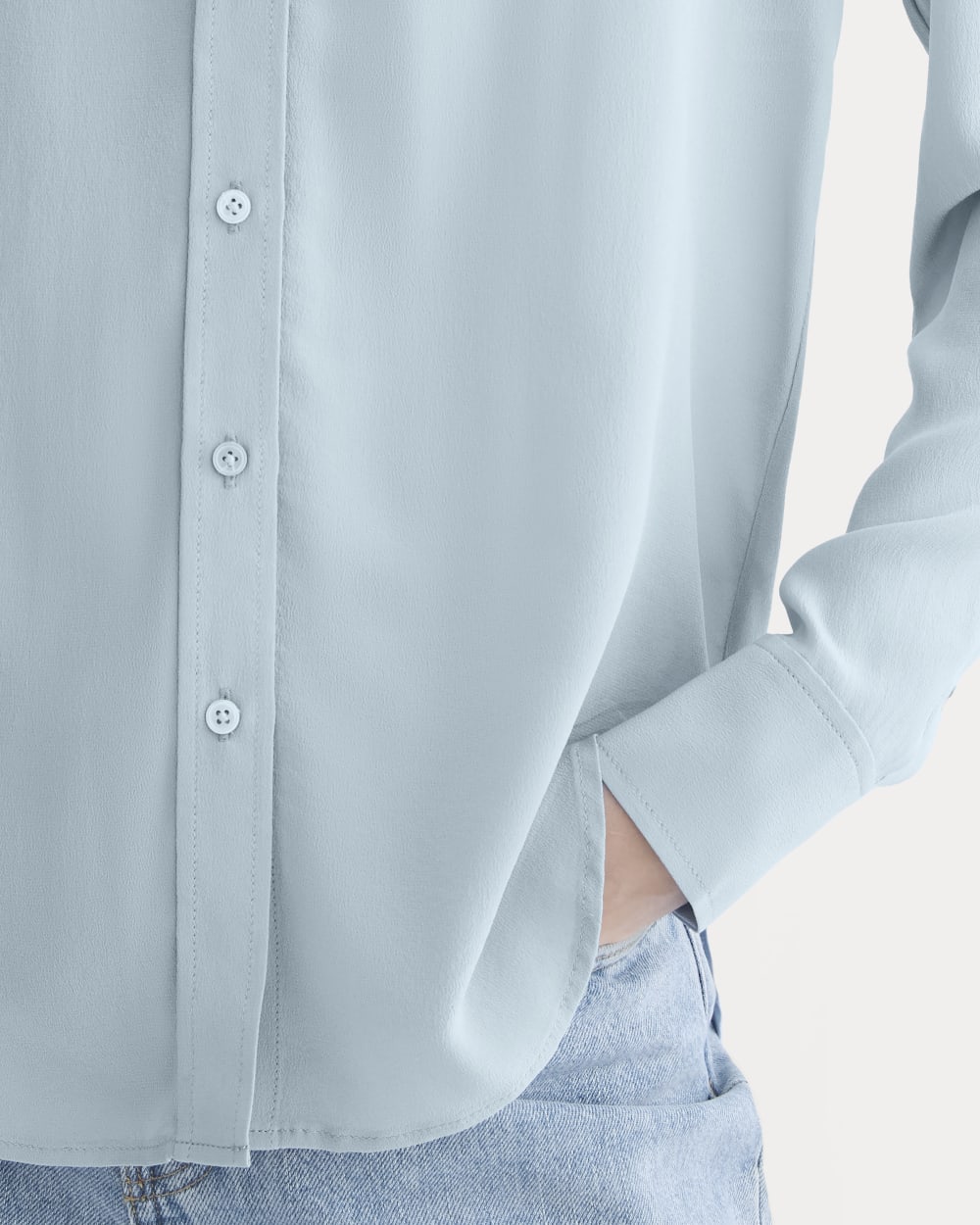 The Must-Have Shirt in Washable Silk in Soft Blue — detail view