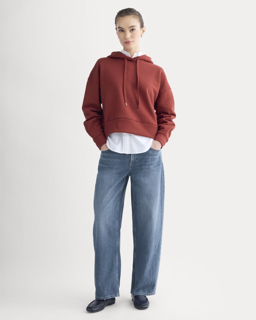 Loose Curve Jean in Ocean — front view