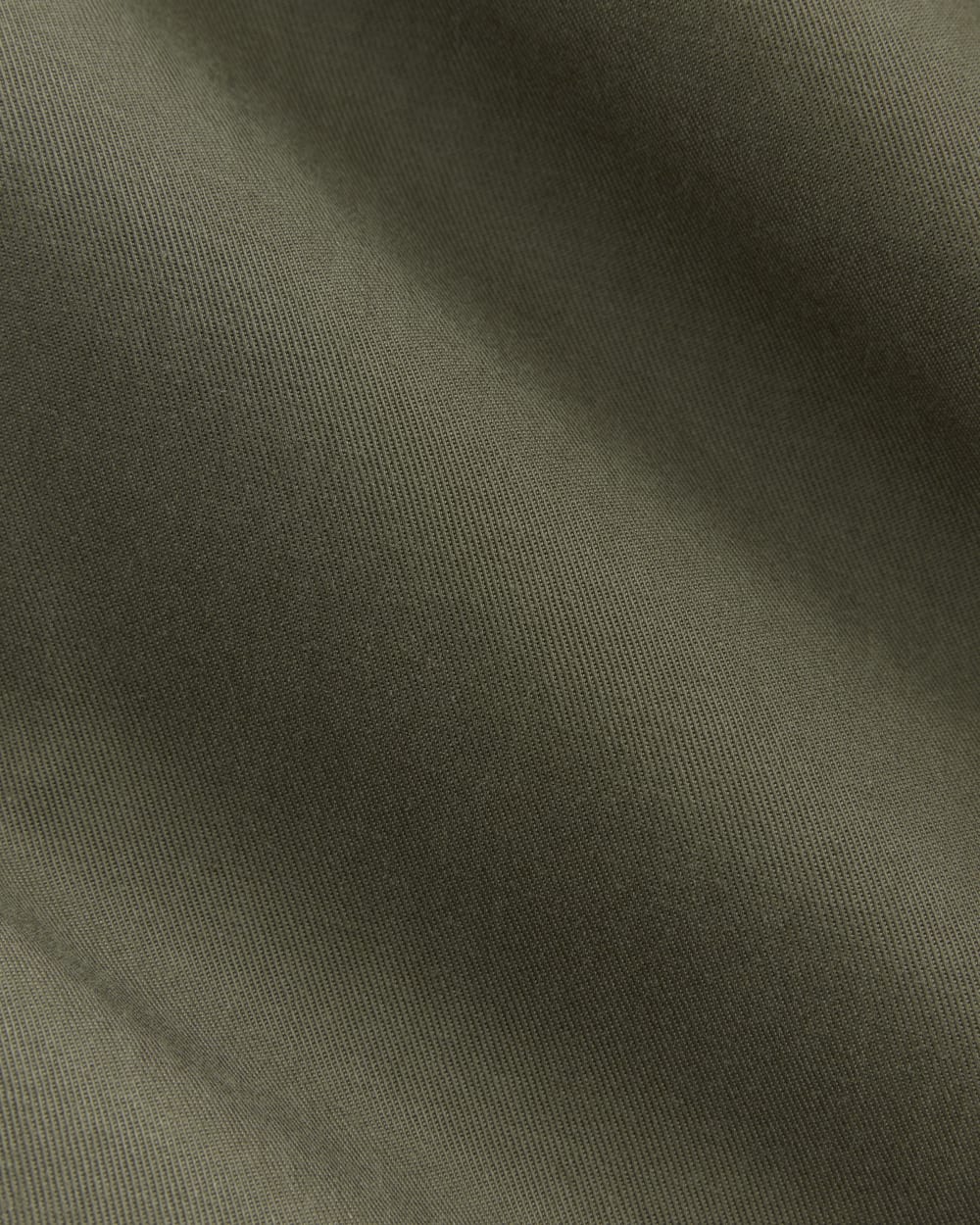 The Draper Pleated Pant in Buttersmooth in Kalamata — detail view