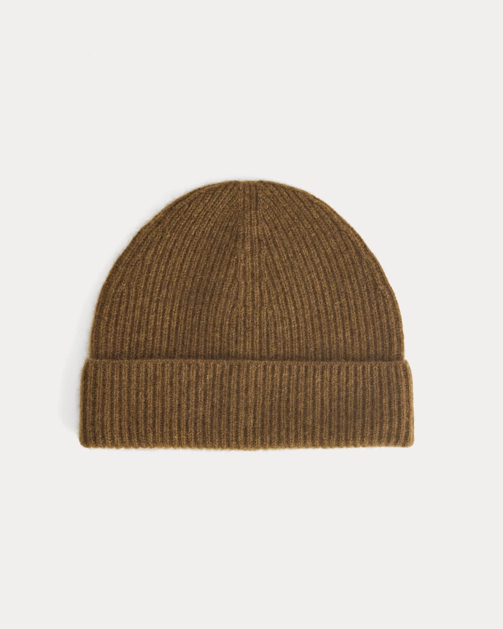 The Cashmere Ribbed Beanie in Heathered Toffee — front view