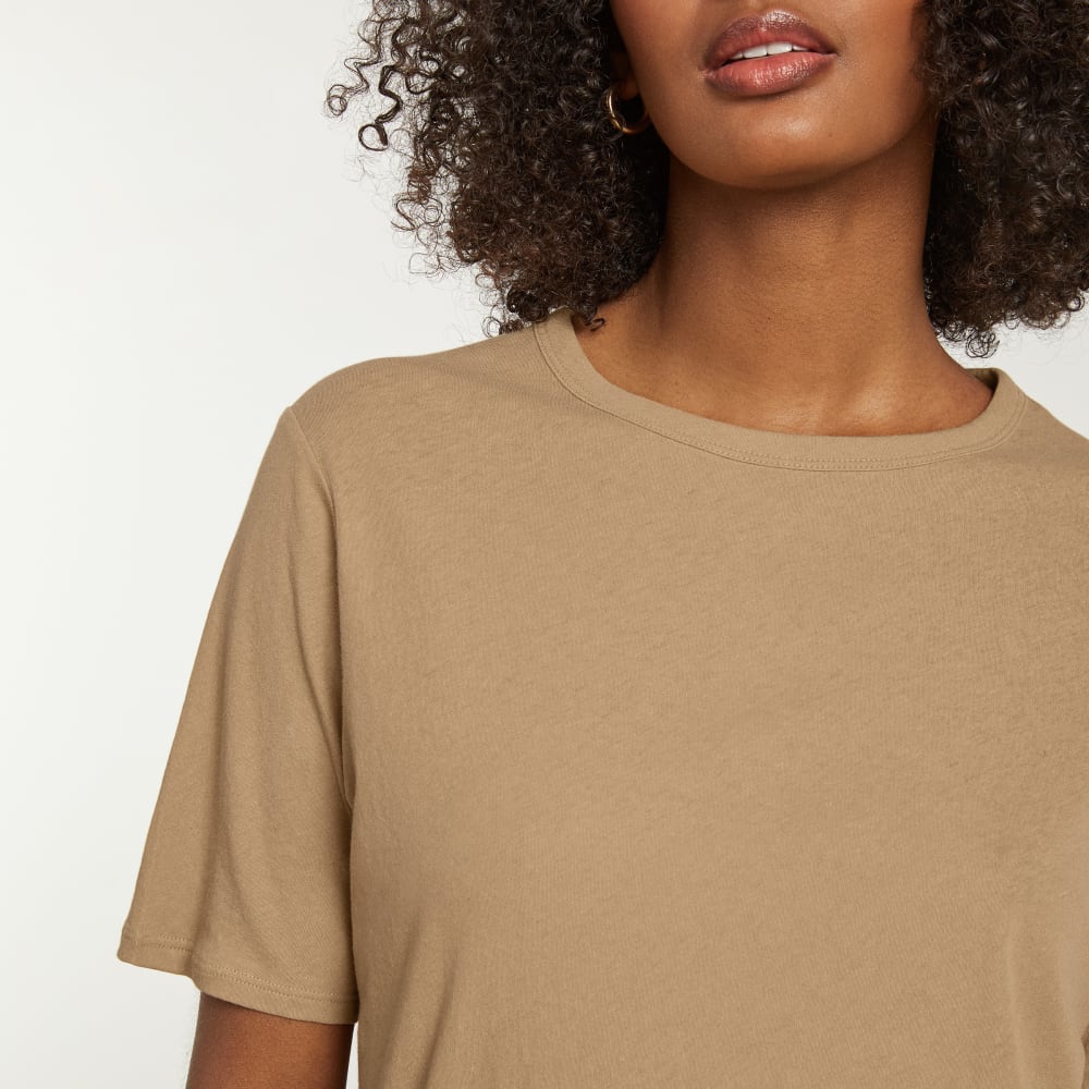 The Air Tee in Iced Coffee — detail view