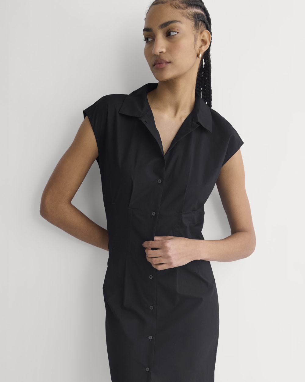 Muscle Shirtdress in Lightweight Cotton in Black — detail view