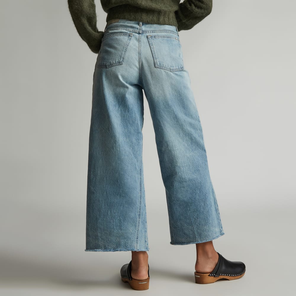 The Way-Wide Crop Jean in Sunfade Light — detail view