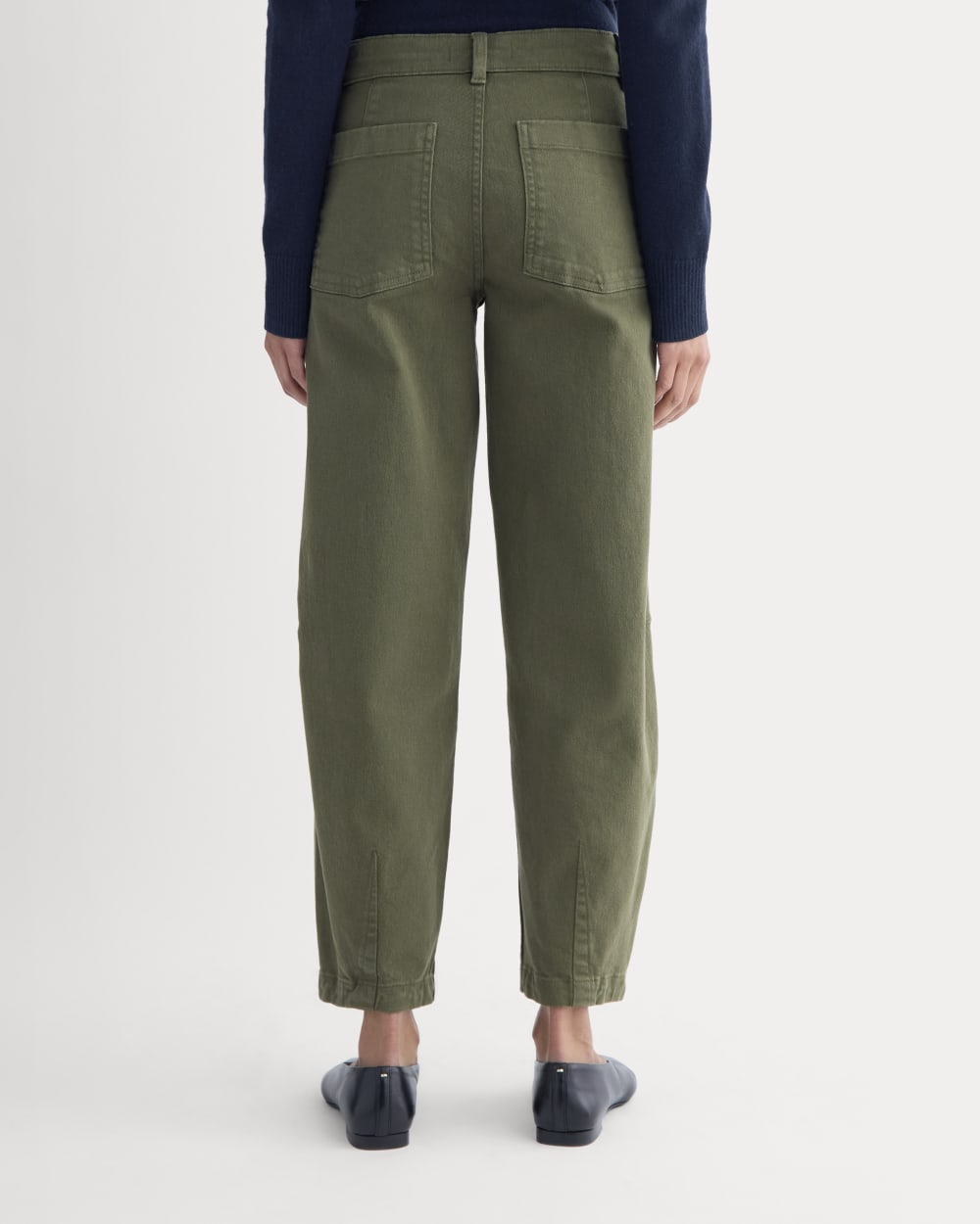 Twisted Seam Barrel Pant in Olive Night — detail view