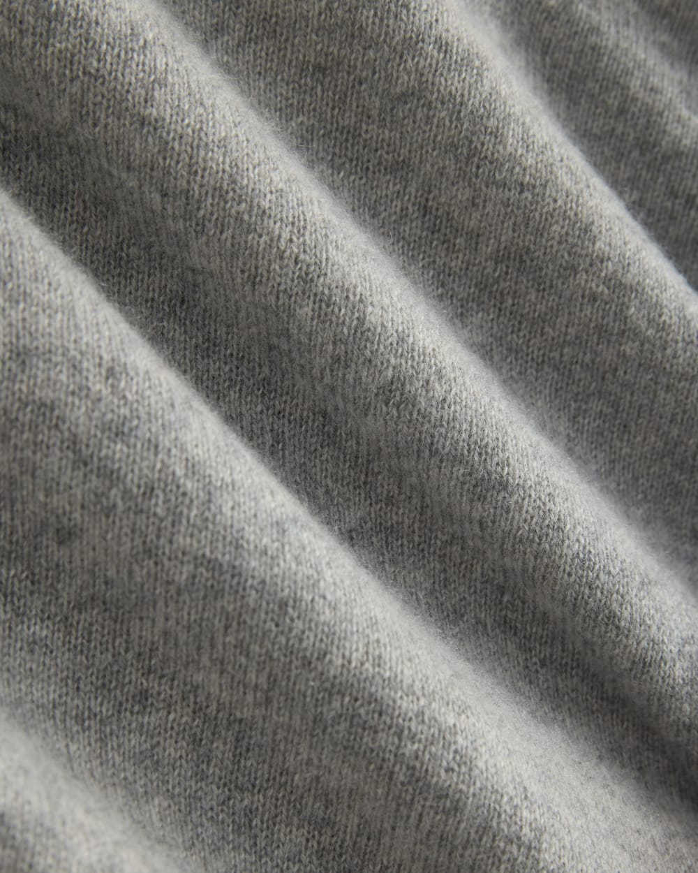 Cashmere Cropped High-V Sweater in Light Heather Grey — detail view