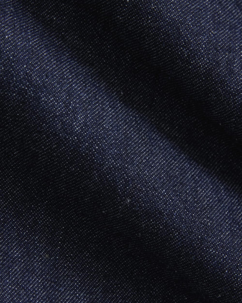 Everlane x Elena Bonvicini Crescent Barrel Jean in Deep Bay Indigo — detail view