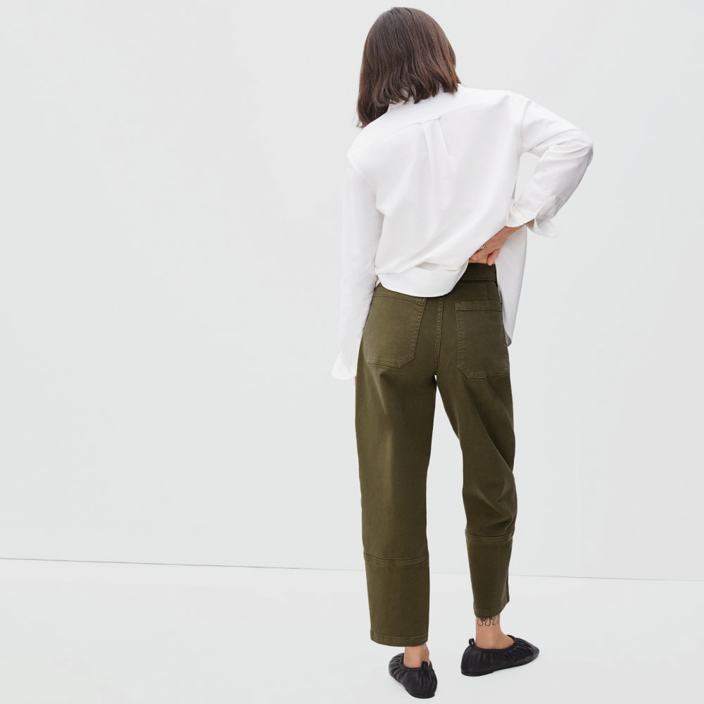 The Utility Barrel Pant in Dark Moss — detail view