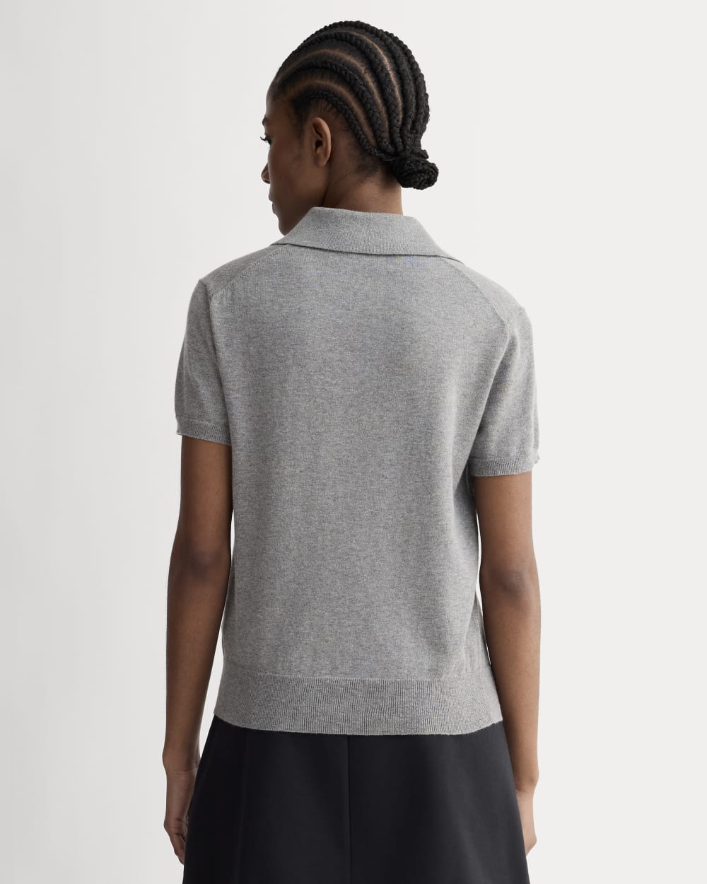 The Polo in Cotton Cashmere in Heather Charcoal — detail view