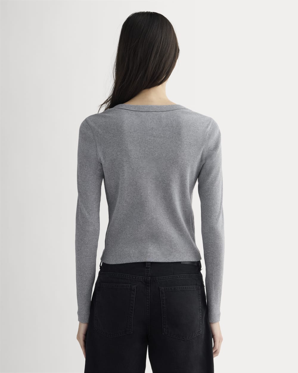 The Selfie Cardigan in Mid Heather Grey — detail view
