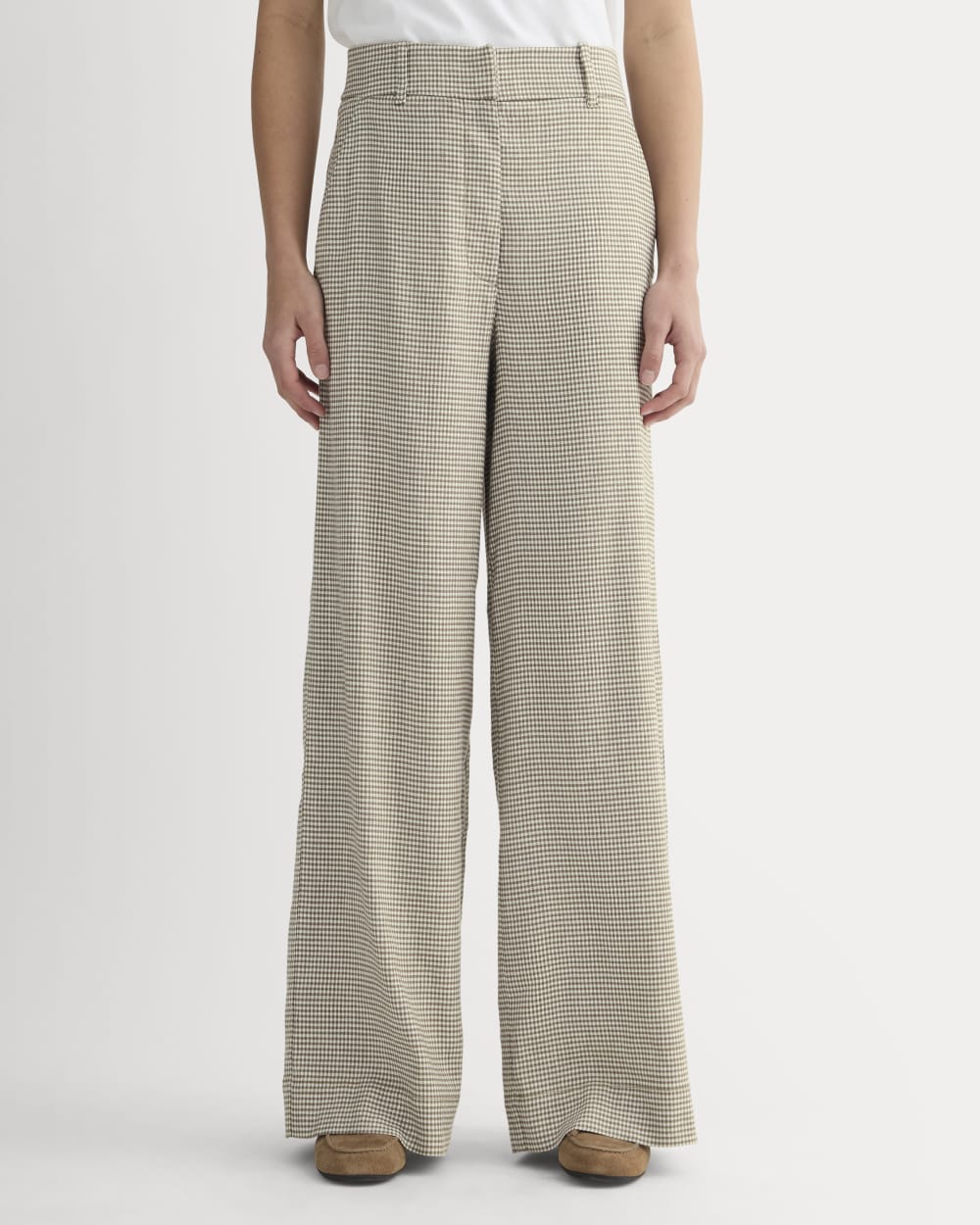 The Wide-Leg Pant in Stretch Linen in Deep Taupe Mini Gingham — detail view