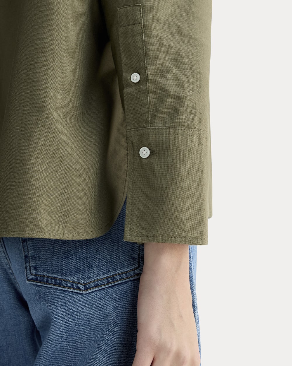 The Boxy Oxford in Kalamata — detail view