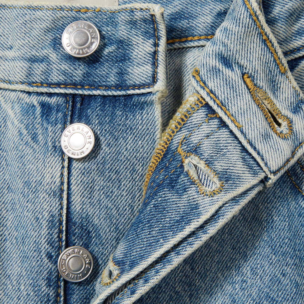 The ’90s Cheeky® Jean in Vintage Light Wash — detail view
